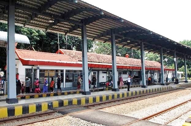 Keterangan foto Stasiun kereta api kotabumi Kabupaten Lampung Utara